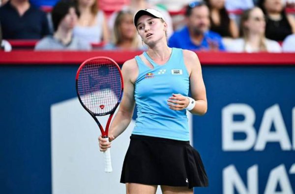 WTA1000蒙特利尔站半决赛:莱巴金娜惨遭逆转