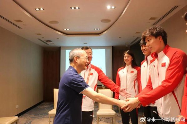 覃海洋世锦赛独霸2金1银1铜 中国驻新大使慰问
